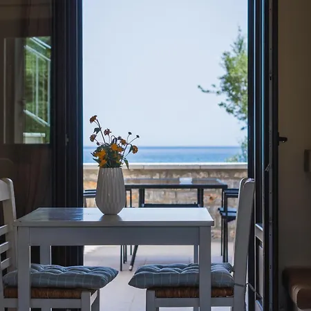 Ferienwohnung Xenios Kotronas Exterior foto