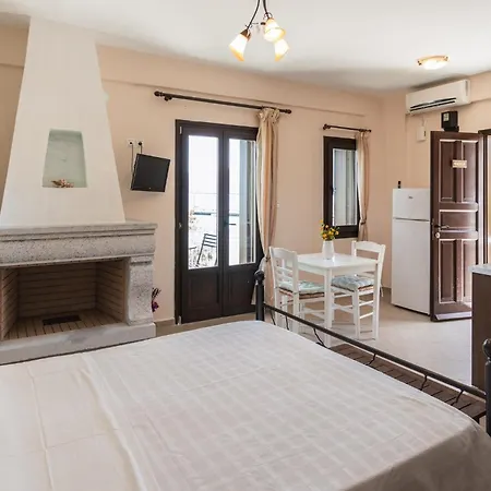 Ferienwohnung Xenios Kotronas Exterior foto