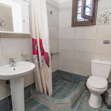 Ferienwohnung Xenios Kotronas Exterior foto
