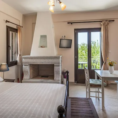 Ferienwohnung Xenios Kotronas Exterior foto