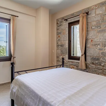 Ferienwohnung Xenios Kotronas Exterior foto
