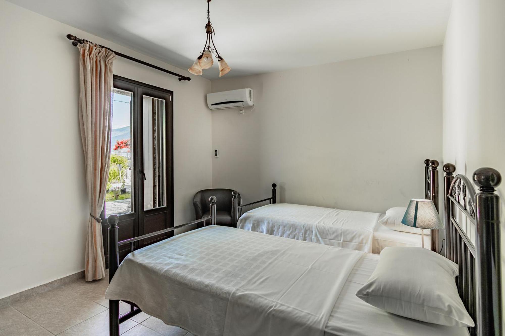 Apartment Xenios *