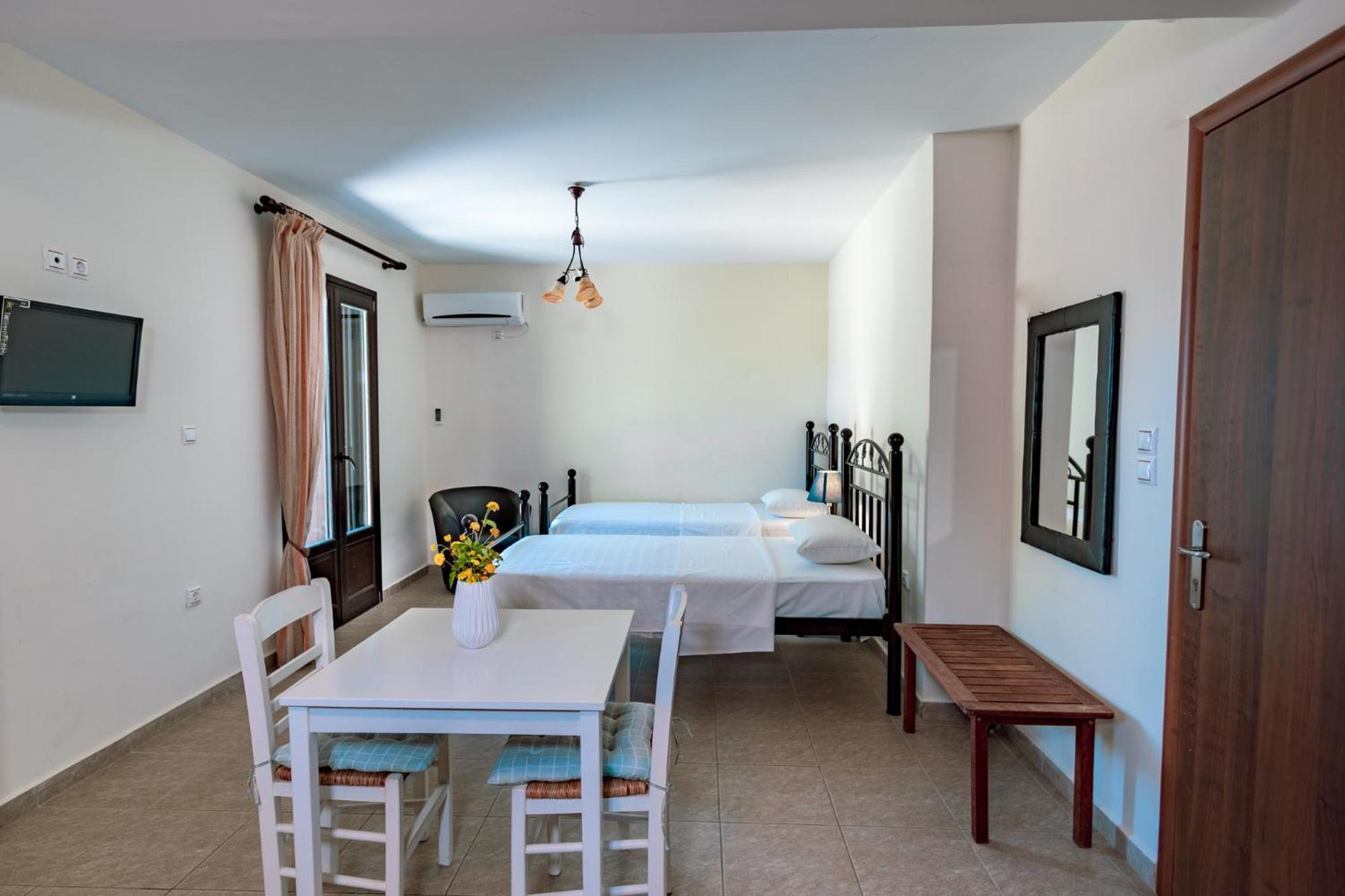 Xenios Apartment *